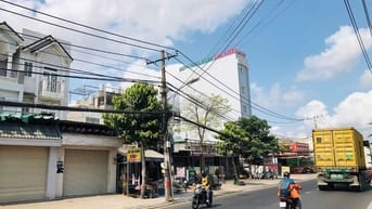 Bán nhanh lô đất Mặt Tiền đường Nguyễn Duy Trinh DT 130m2, Sổ Riêng