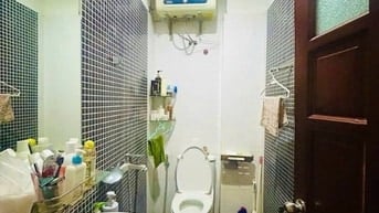 Cho thuê nhà phố Vĩnh Hồ, Đống Đa