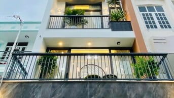 Nhà gần mặt tiền DT 59.6m2 Dương Quảng Hàm P5 Q.Gò Vấp giá 7tỷ550tr