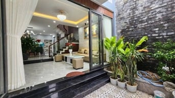 Nhà hạng A lên sóng!!! Nhà Lê Sao cách trường tiểu học Võ Thị Sáu 2p