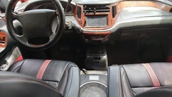 Bán xe Previa 1993 màu xám, là một lựa chọn tuyệt vời