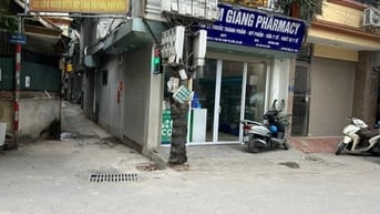 Cho thuê nhà 5 tầng ngõ 87 Phú Đô ( Gần Sân Vận Động Mỹ Đình)DT 40m2 -