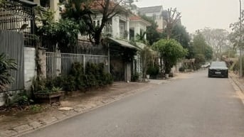Bán nhà vườn GD2 tại khu đô thị Vĩnh Hoàng, dt 115m2 nhà 3.5 tầng đẹp