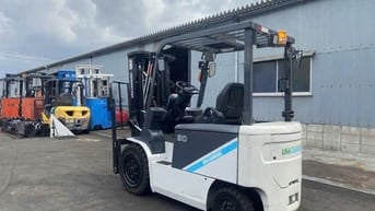 Bán Nâng Điện Ngồi Lái UNICARRIERS 3 Tấn Nhật Bản