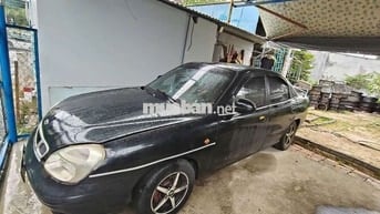 2002 1.6 MT - 99999 km