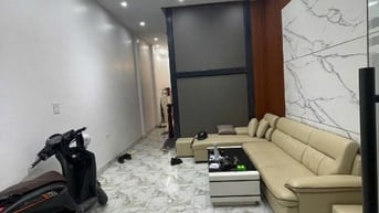 Nhà riêng 6 tầng siêu đẹp ở Đào Tấn, Cống Vị, Ba Đình, Diện tích 51m2,