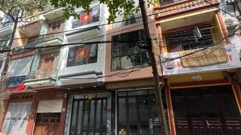 BÁN NHÀ PHỐ YÊN BÁI - PHỐ HUẾ, 100M2 × 4 TẦNG, MT 7.2M, 35.5 TỶ