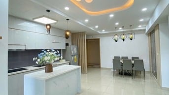 Bán căn góc 2 phòng ngủ 2wc + kho tại Emerald - Celadon City