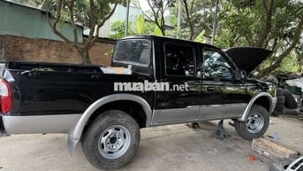 Ranger 4x4 sx 2004, 2 cầu số sàn.