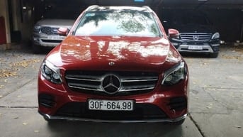 Bán xe MERCEDES BENZ / GLC300, đời 2019, màu đỏ, số tự động, chính chủ