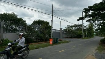  Bán gấp kho xưởng 2 mặt tiền, 4.300m2, chính chủ kẹt tiền ,giá: 33 tỷ