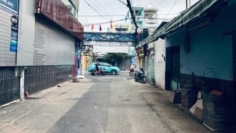 Hẻm 5m xe hơi vô nhà, ~100m2(4x25m) Lê Quang Định Bình Thạnh, 3 tầng 