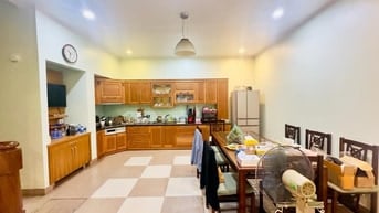 Bán nhà phân lô ngõ 61 Lạc Trung, ngõ ô tô tránh, có vỉa hè, 90m2, 4 t