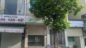 Cho thuê nhà nguyên căn mặt đường 8m, có vỉa hè 