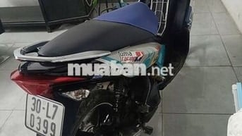 Em mới mua một xe mới cần bán lại xe này tại nhà e
