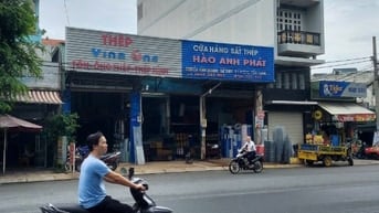 Bán nhà Mặt tiền Phạm Văn Bạch, ngang 6,2m, dài 20m, 20 tỷ