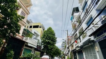KHU D2 (NGUYỄN GIA TRÍ)- ĐH GTVT- HXH TRÁNH- DT 4x12.5- 5 TẦNG- 9.x TỶ