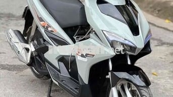 Honda Airblade chính chủ Hn ko đi cần thanh lí