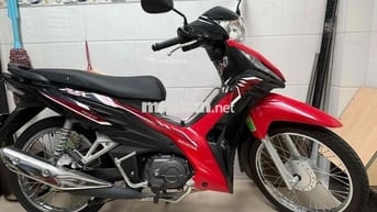 Wave RSX 110 màu đỏ