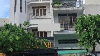 Cho thuê nhà mặt tiền Nguyễn Trãi, P.11, Q.5 giá 40tr.