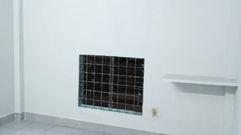 Cho thuê phòng CMT8-2tr2 có cửa sổ,sạch sẽ, yên tĩnh,giờ tự do