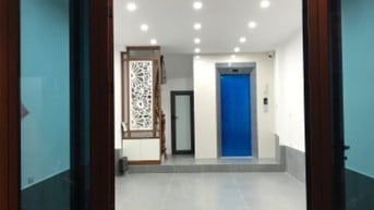 Cho thuê nhà nguyên căn 6 tầng, thang máy