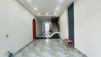 Cho thuê nhà đẹp 1 trệt 2 lầu KDC Bửu Long