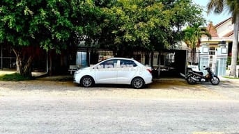 Hyundai Grand i10 2018 Sedan 1.2 Base - 160000 km