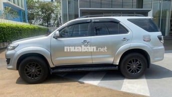 Toyota Fortuner 2015 2.5G 4x2 - 200000 km