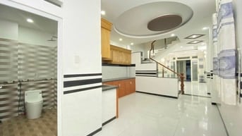 Bán gấp căn Trương Văn Bang, Thạnh Mỹ Lợi, quận 2 giá 2tỷ800tr hẻm xe 