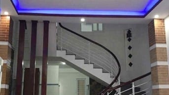 cần bán nhà 3 tầng _ mặt tiền đường 10m5 _. Trần Phước Thành ..