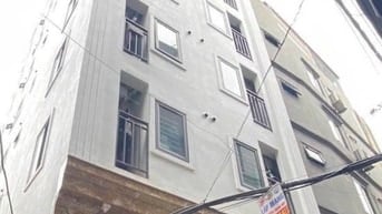 CC bán nhà 9T 168m2 lô góc , MT 8,2m , ngõ KD ô tô , tổng 32p 