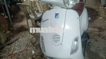 Piaggio Vespa Ý LX150