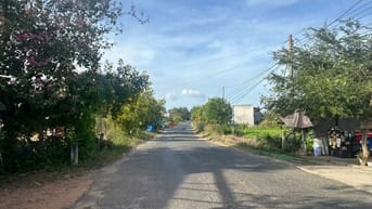 Bán Đất Siêu Đẹp Tại LaGi 578m2 có 111m2 Thổ Cư Gần Biển 3 Mặt Tiền Đư