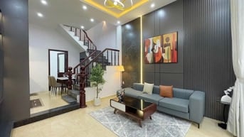 Bán nhà 2 tầng 46,3m2 / 3,18 tỷ đường Lâm Văn Bền, Tân Kiểng, Quận 7