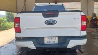 Cần bán gấp xe bán tải Ford Ranger xls bản 2022