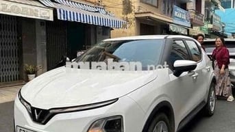 VinFast VF5 Plus 2024, mua pin