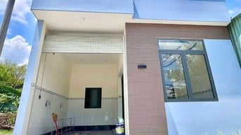 Cần bán gấp căn nhà 109m2 ở xã Phước Hiệp - Củ Chi giá 735 triệu.
