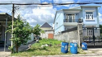 Bán gấp lô đất gần chợ Tân Phú Trung Củ Chi, Dt 5x28m, SHR, giá 430tr