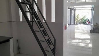 Nhà hxh nguyễn văn cừ. ,P.Cư Trinh Q1. 