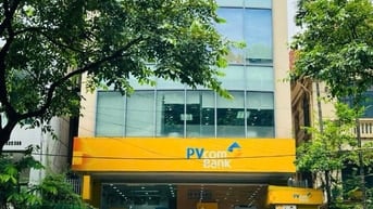 Cho thuê nhà mặt phố Nguyễn Khánh Toàn 75mx5t, 8m mặt tiền cực đỉnh!
