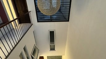 Nhà 5T P/Lô Linh Lang-Đào Tấn sát Mp ngõ 5m oto đỗ dt 78,9m mt 4,29m