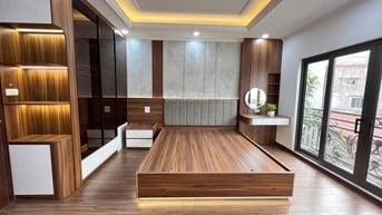 bÁN GẤP NHÀ LÔ GÓC TRUNG TÂM Q.THANH XUÂN, OTO ĐỖ SÁT NHÀ