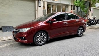 Gia đình sắp xuất cảnh cần bán xe đang sử dụng hiệu Honda City