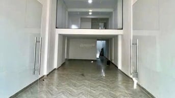 cho thuê giá rẻ nguyên căn 4 tầng mặt tiền Hai Bà Trưng