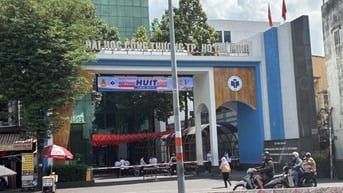 Cho thuê nhà mặt tiền Lê Trọng Tấn, đối điện Trường ĐH Công Thương