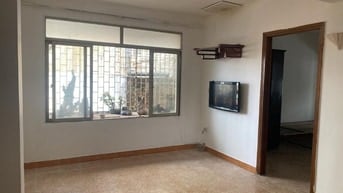 Tập thể Ngô Quyền. Hoàn Kiếm. Hà Nội. Khu vực cực hiếm nhà Bán 47m. Gi