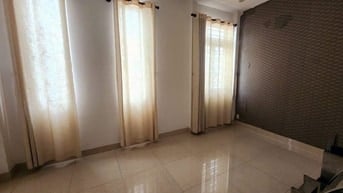 6,25 tỷ Nhà P2Q8 5x10 trệt 2 lầu , 4PN , sổ hồng riêng Giá tốt