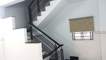 Nhà cho thuê nguyên căn Bùi Đình Tuý Bình Thạnh hẻm xe hơi