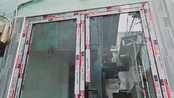 Bán nhà hẻm đường Lê Thị Bạch Cát, PHường 13, Quận 11, nhà mới đẹp